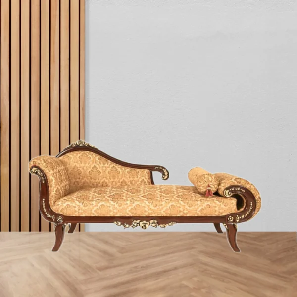 Semi Victoria Divan